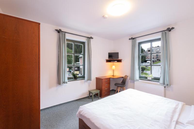 Double Room image 1
