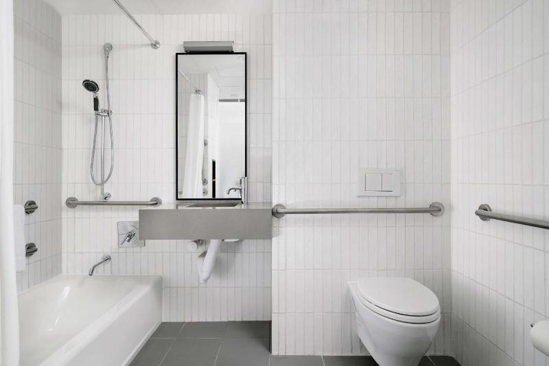 Arlo SoHo - image 12