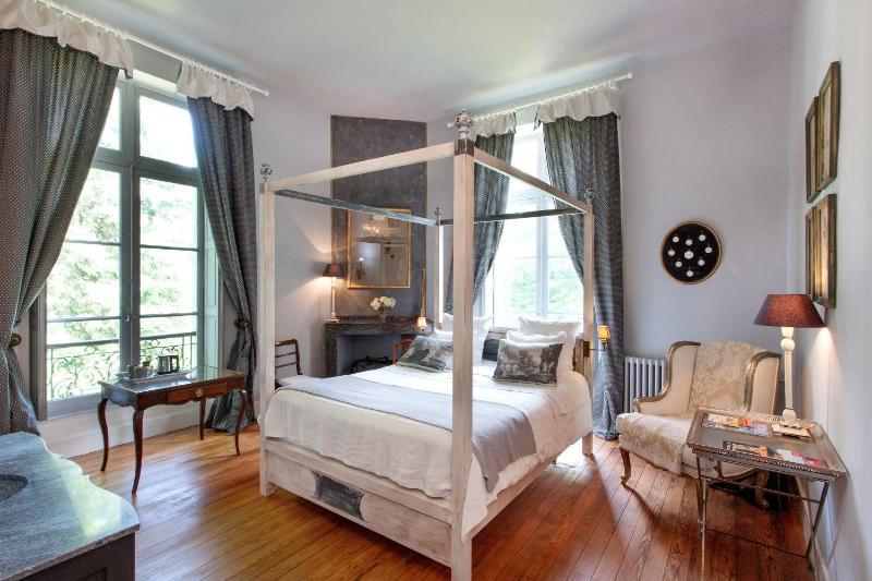 Superior Double Room image 1