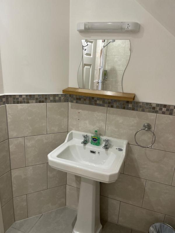 Deluxe Double or Twin Room with City View image 4