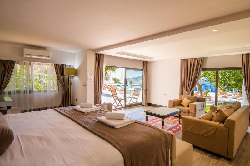 The Mediteran Hotel - image 13