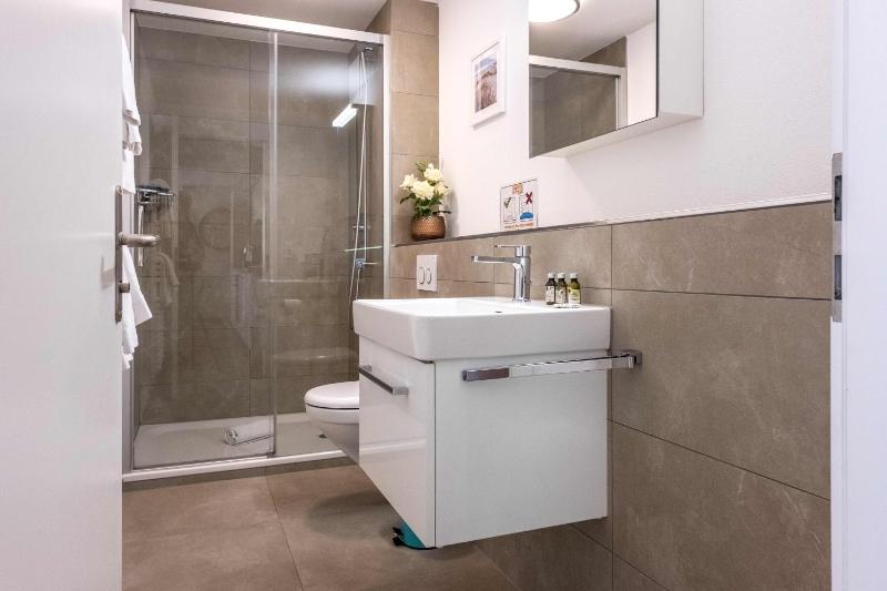 Two-Bedroom Apartment image 3