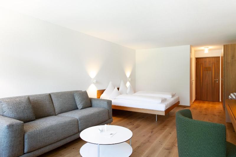 Superior Double Room image 4