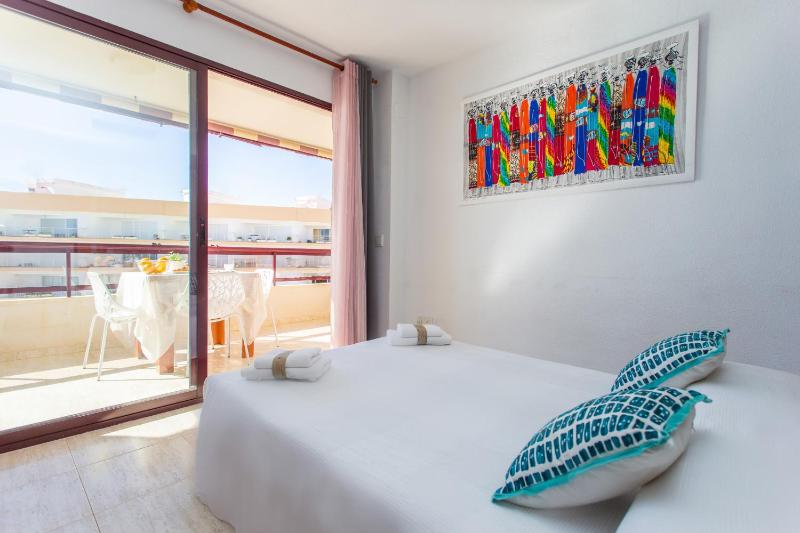 Florazar Apartment Cullera Beachfront - image 10