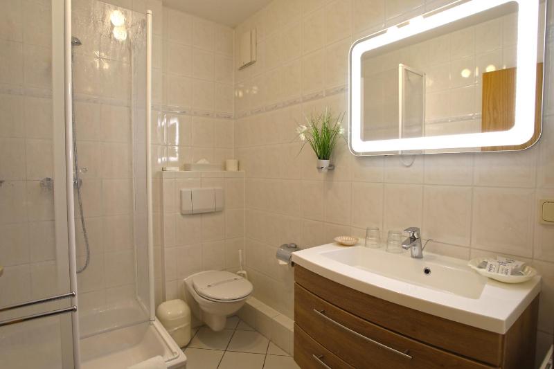Single Room image 1