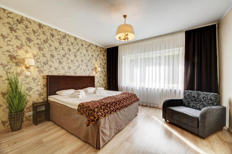 Superior Double Room image 1