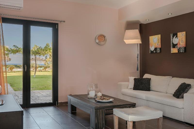 Queen Bee Residence - image 2