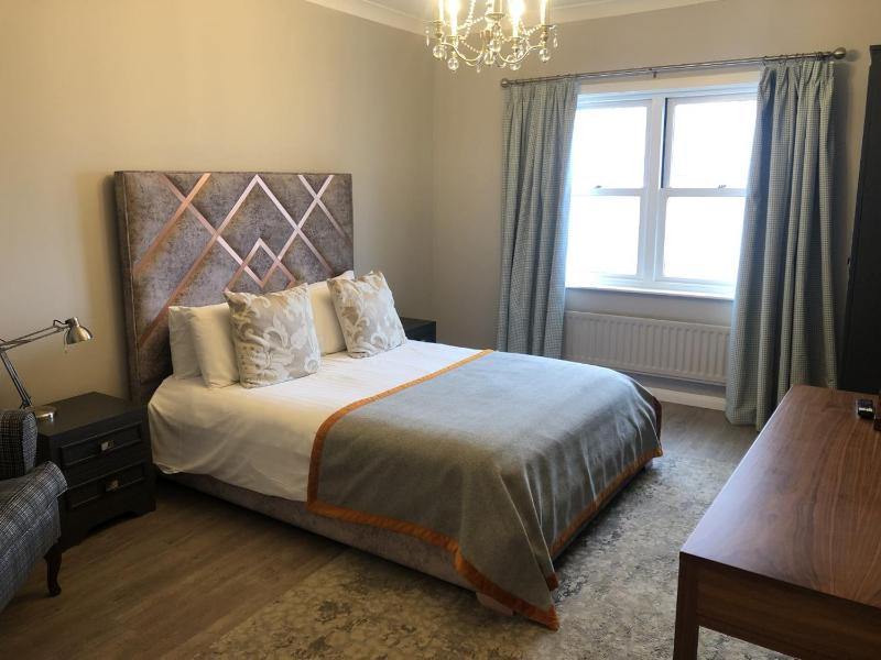 King Room image 1