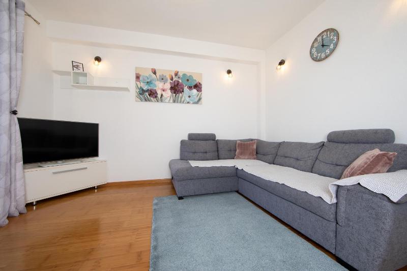Apartmani Nina & Mili - image 9