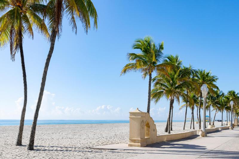 Costa Hollywood Beach Resort - An All-Suite Hotel - image 50