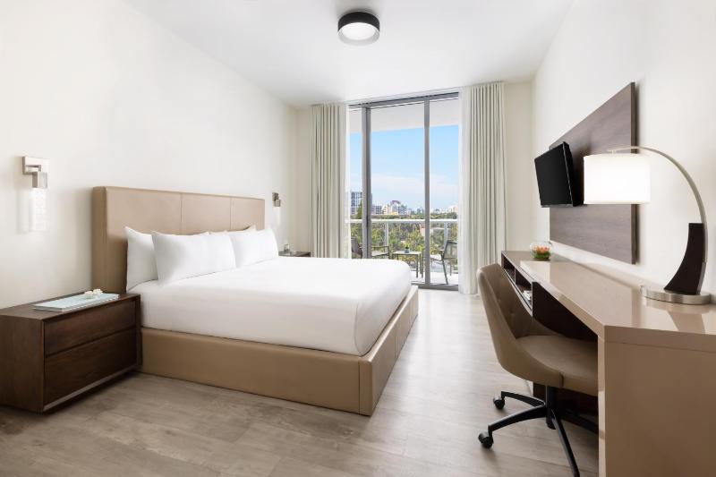 Costa Hollywood Beach Resort - An All-Suite Hotel - image 44