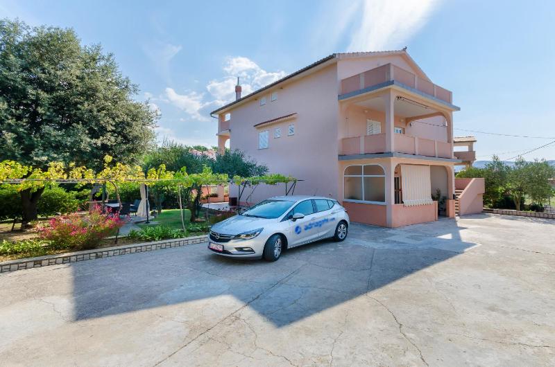 Apartments Slavica - image 22