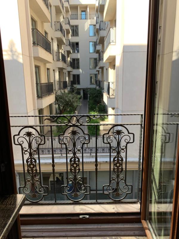 Three-Bedroom Apartment image 4