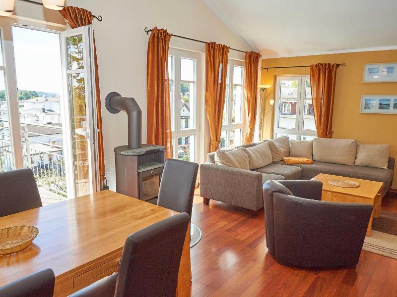 Villa Sommerwind - WG 01 mit Sauna Kamin und Terrasse - image 19