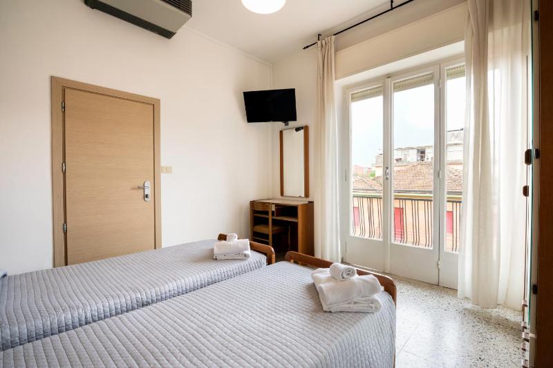 Hotel Ausonia B&B RiMiNi - image 13
