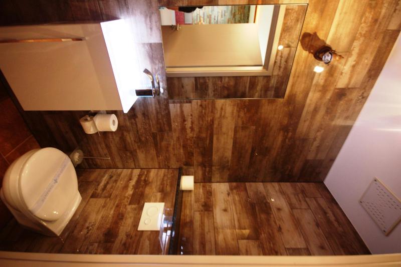 Studio Apartment image 1