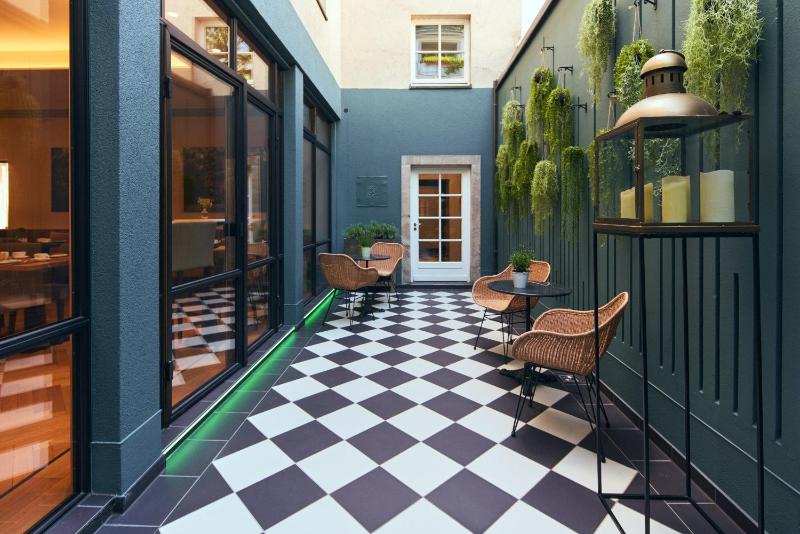 Boutique Hotel Orangerie - image 10