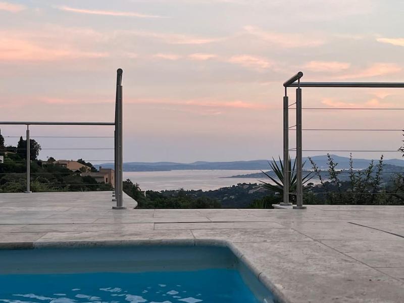 Villa provençale Magnifique vue Golfe de St Tropez - image 31