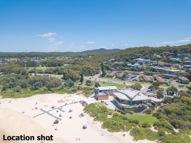 Fingal on Whitesands 1 12 Whitesands Road all on ground level with air con wifi and boat parking - image 18
