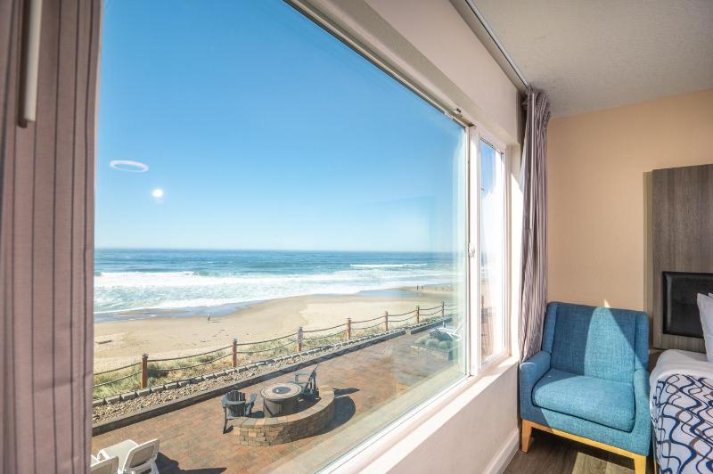 Sailor Jack Oceanfront Motel - image 20