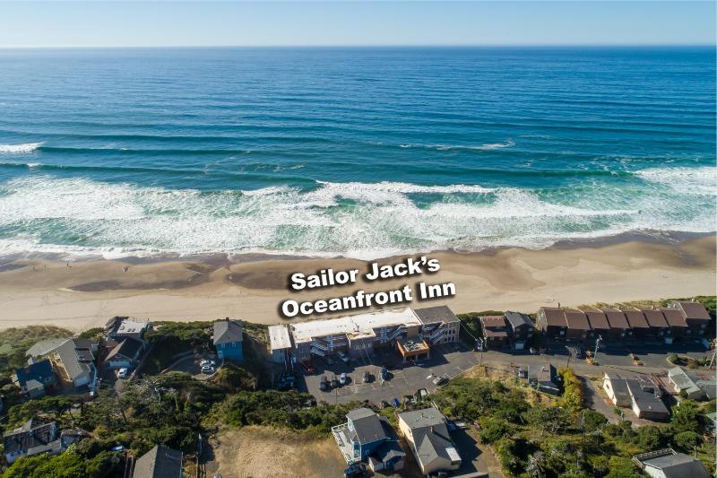 Sailor Jack Oceanfront Motel - image 1