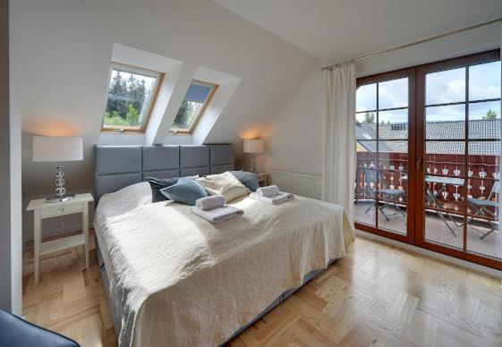 Trevilles apartamenty Kasiowka - Apartament 13 os z 4 sypialniami 3 łazienkami i kominkiem - image 21
