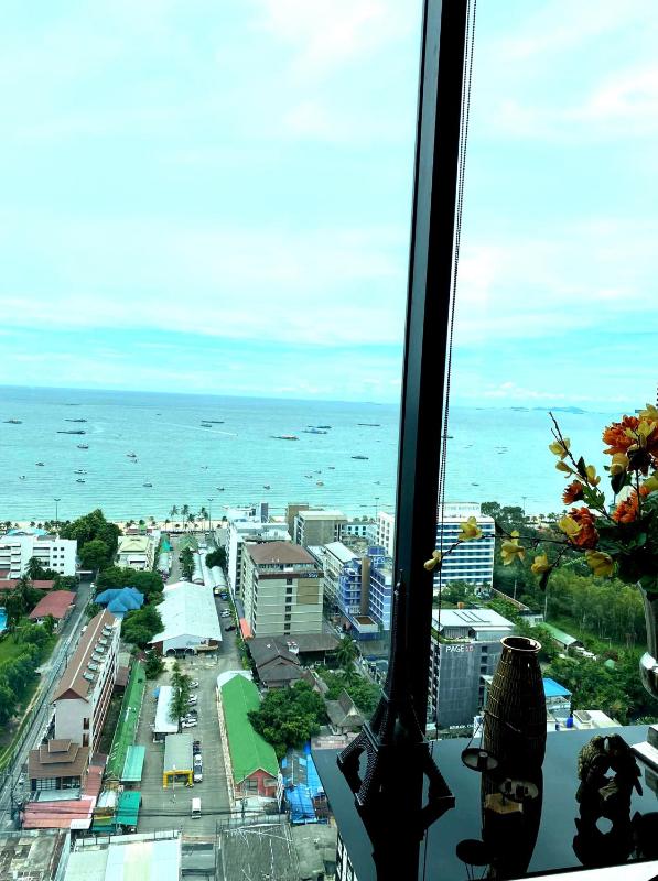 The Base Horizon Central Pattaya - image 38