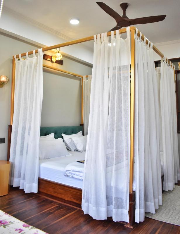 Shanti Villas - Luxury Home Stay Apartment - image 10