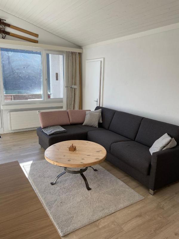 Apartment with Mountain View image 3