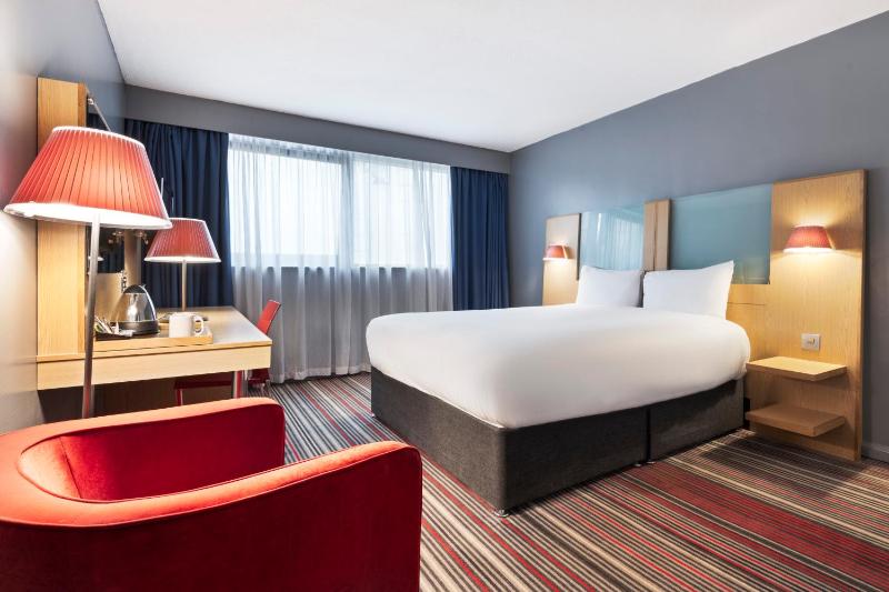 Standard Room image 3