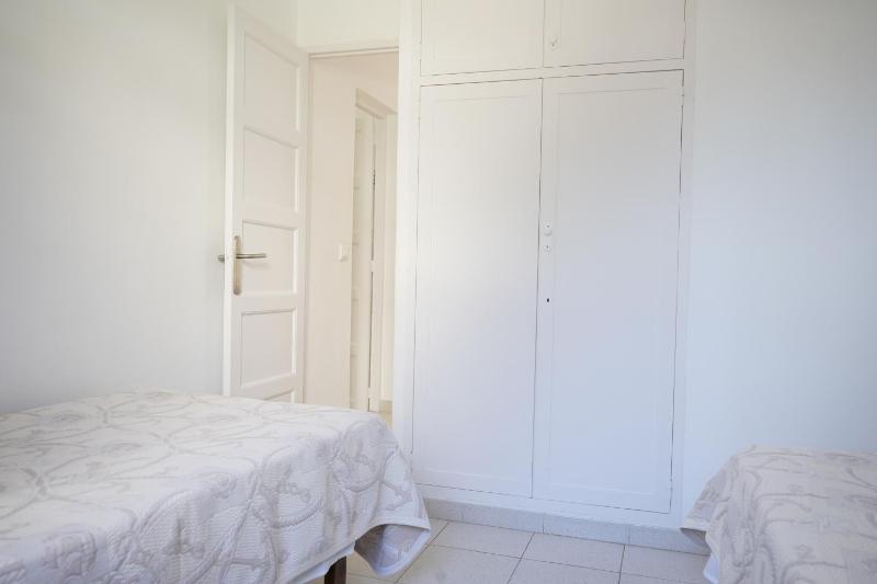 Apartamentos Playa Calan Blanes - image 11