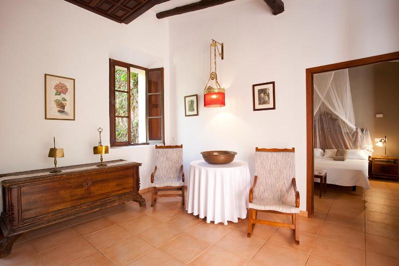 Two-Bedroom Suite image 4