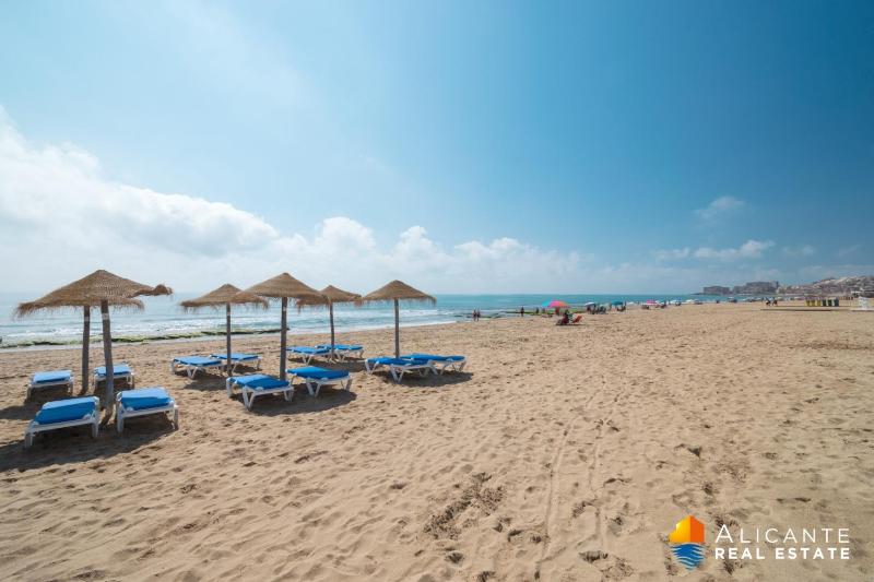 010 New Beach Apartment - Alicante Holiday - image 7