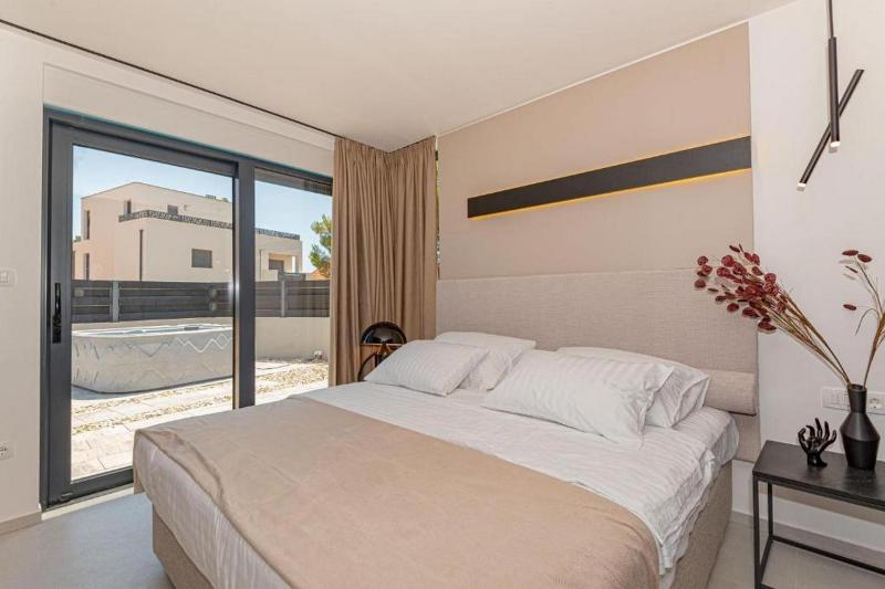 Luxury Villa Hera - image 8
