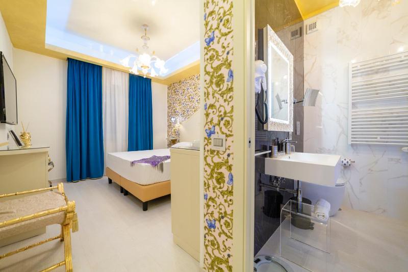 Leucosya Luxury Rooms - image 4