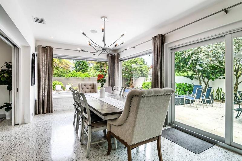*Victoria Park Pool Home- close to beach/Las Olas* - image 21