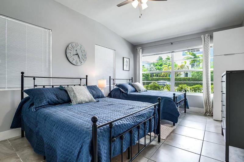 *Victoria Park Pool Home- close to beach/Las Olas* - image 17