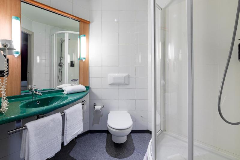 Comfort Double Room image 4