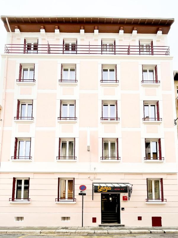 Hôtel Gloria - image 19