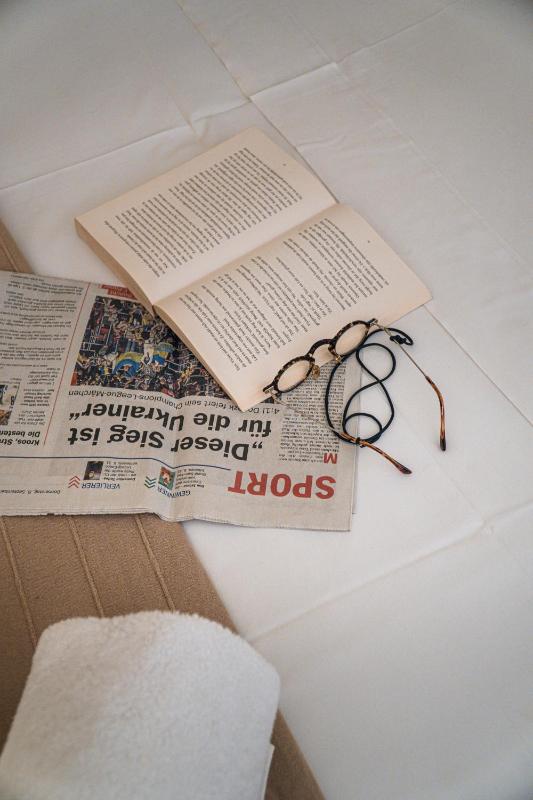  Medium One-Bedroom Apartment - Split Level Oro image 3