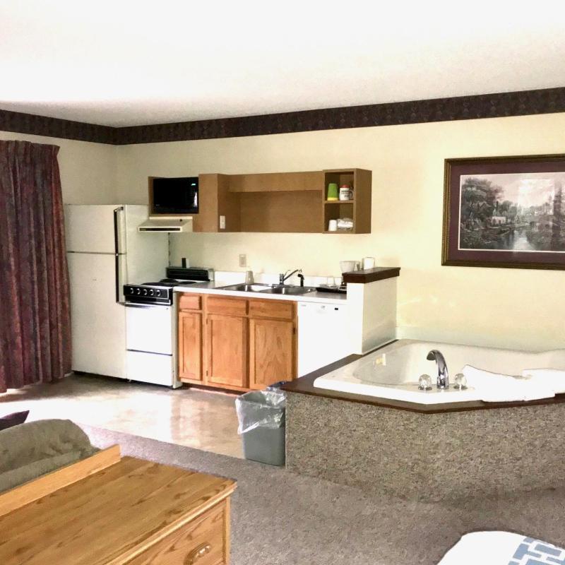 Creekside Executive Suite image 2