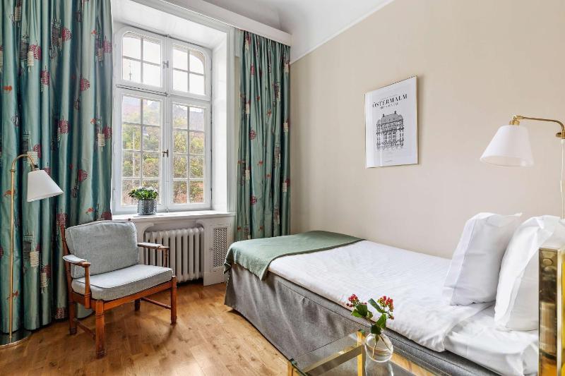 Superior Single Room image 3