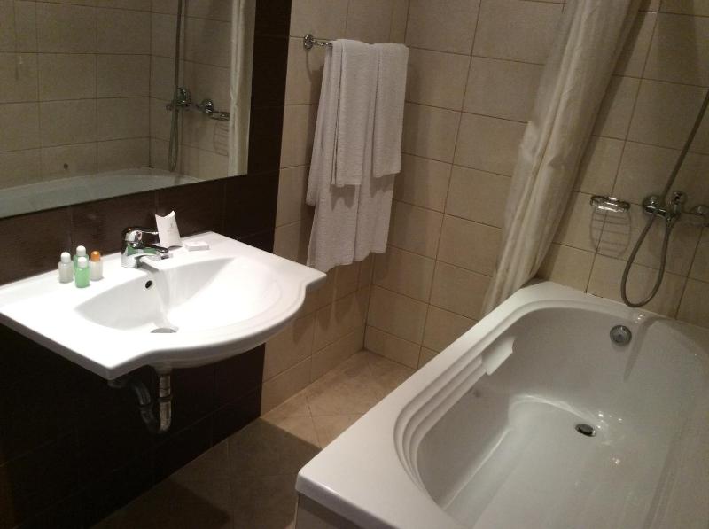 Two-Bedroom Suite (4 Adults) image 1