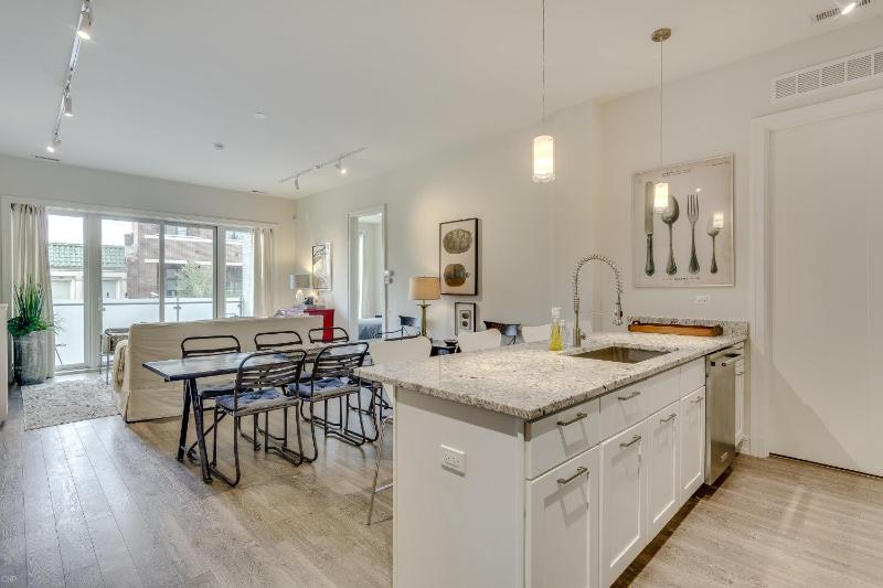 Sheridan Park Stunner! No Matter if You Are in Town for Business or Fun This Property Has You Covered apts - image 16
