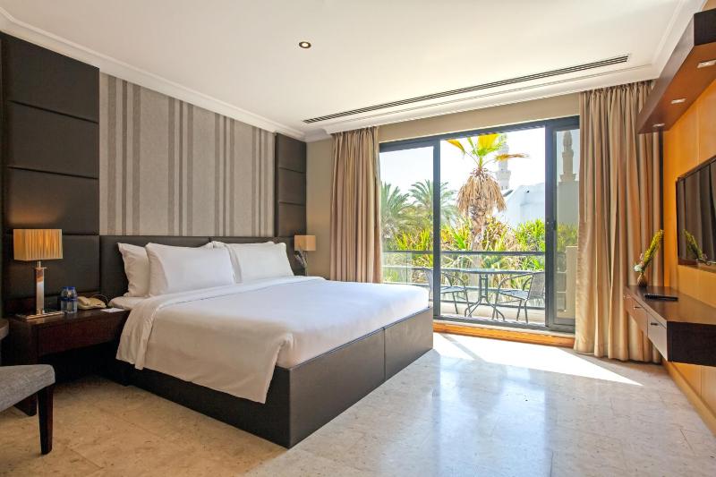 Balcony Room image 4