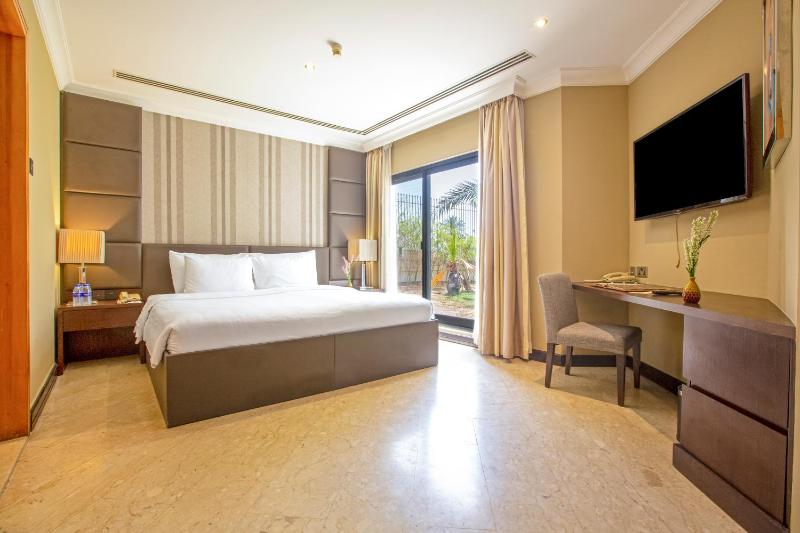 Junior Suite image 3