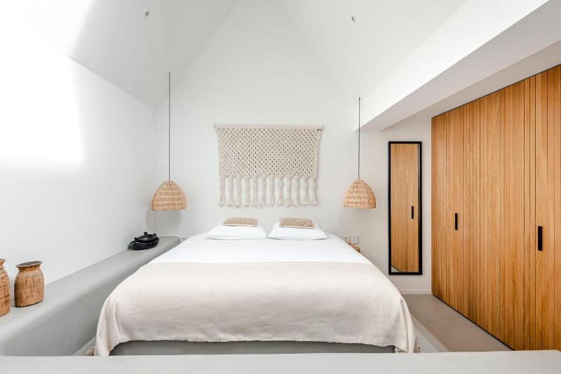 Suite-Suite luxury private guesthouse - image 25