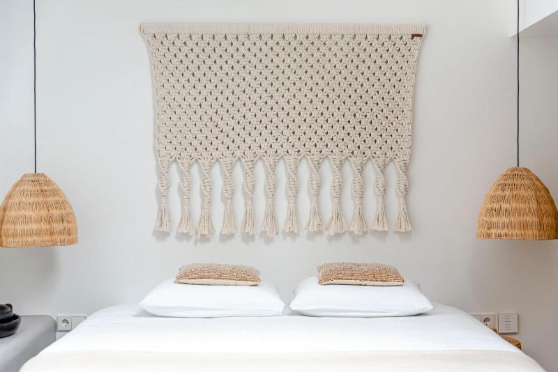 Suite-Suite luxury private guesthouse - image 10