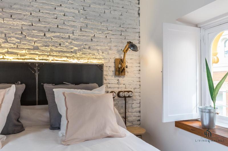 Living4malaga Skyline Apartments - image 9