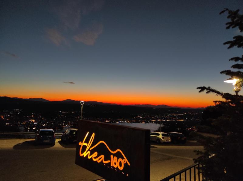 180 mountain lodge - image 21